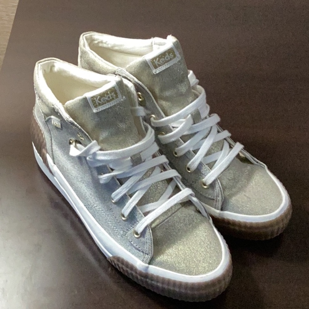 Keds Champion High Top women Size 10 Sneakers White gold and Tan